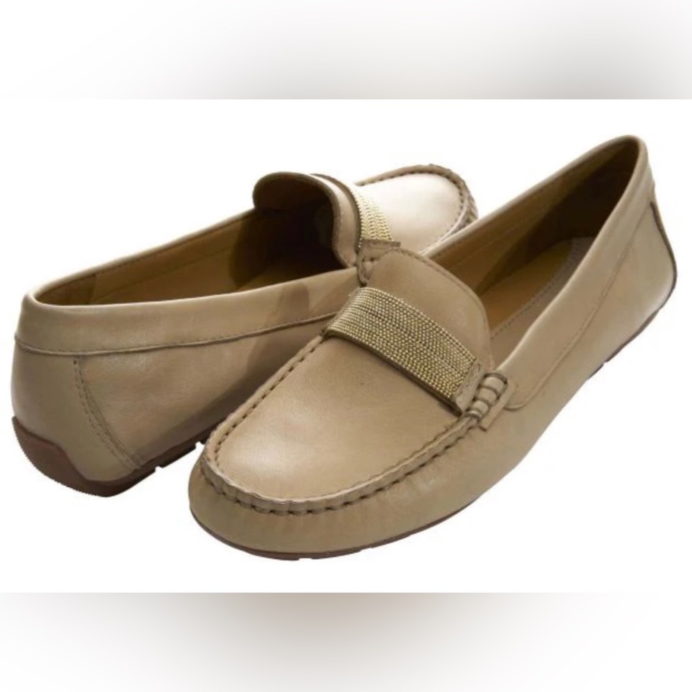 Vaneli Cream Loafers with Metallic Strap Size 7 Medium.Excellent Condition. - Picture 4 of 11